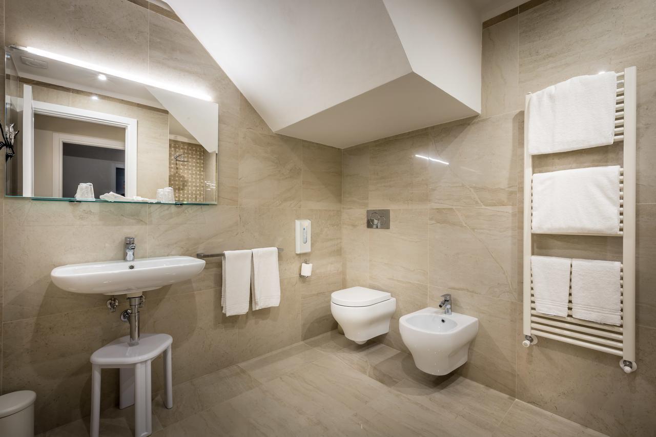 Residenza Alessandra フィレンツェ エクステリア 写真