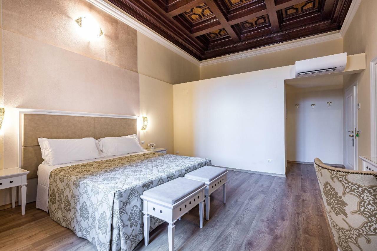 Residenza Alessandra フィレンツェ エクステリア 写真